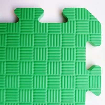 Коврик-пазл зеленый 50х50 Украина (детский мягкий пол из ЭВА)