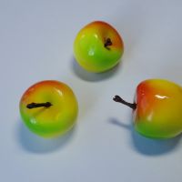 Яблука декоративні, маленькі (3 шт)